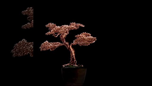 Copper Wire Bonsai Tree in Ceramic Pot. смотреть онлайн