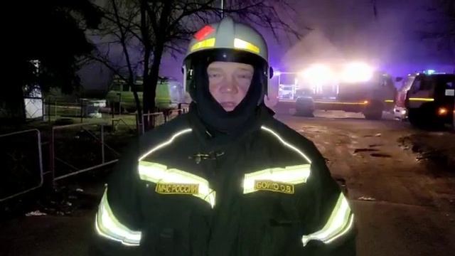 7 декабря в Самаре горели торговые павильоны рядом с ТЦ «На птичке» смотреть онлайн