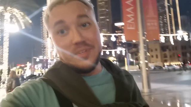 Поехал за одеждой , а встретил Игоря в Down Town. смотреть онлайн