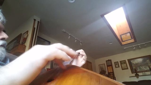 Still trying to figure out the Balalaika. смотреть онлайн