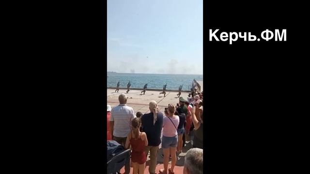 Выступление военных на форуме Армия - 2021 в Керчи смотреть онлайн