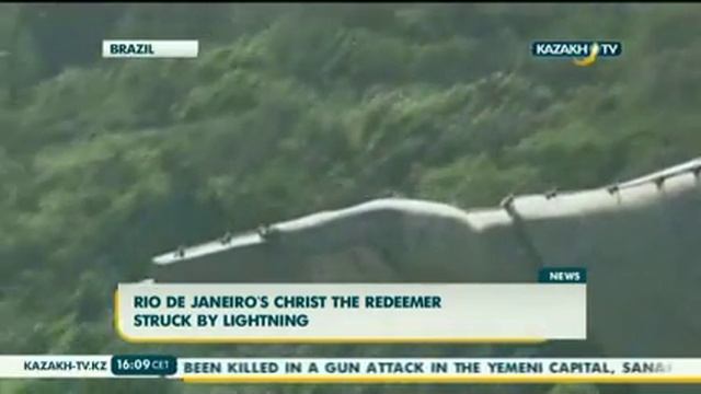 Статую Христа-Искупителя в Рио-де-Жанейро повредила молния смотреть онлайн