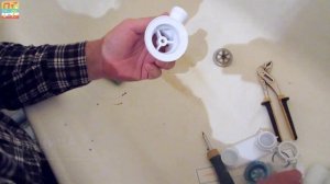 ✅ Как собрать и установить СИФОН В ВАННОЙ / Ремонт сантехники