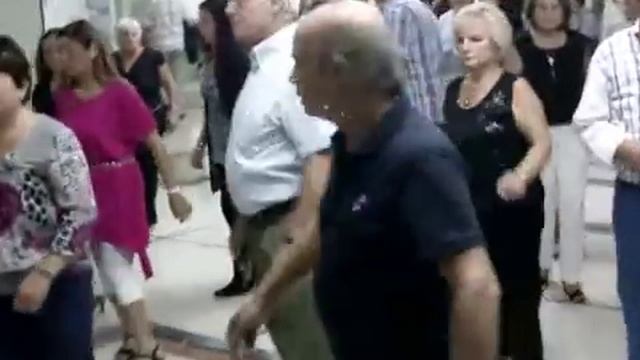 GUIDOS47 DILLO COL CUORE BACHATA E RUMBA REMEMBER . BALLO DI GRUPPO 2012wmv смотреть онлайн