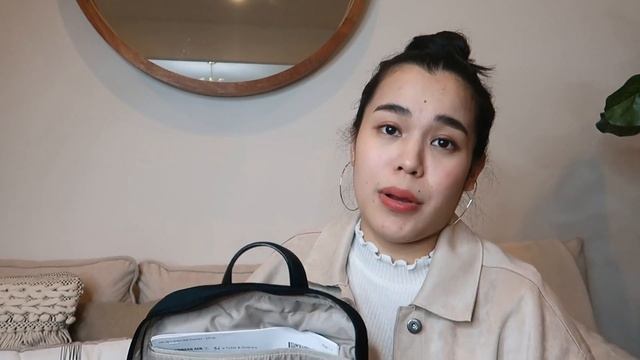 WHAT'S IN MY TRAVEL BAG? (TUMI BACKPACK) смотреть онлайн