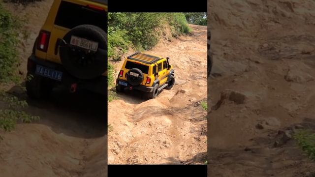 Tank 300 vs Nissan Tuda vs Jeep Wrangler Climbing Competition смотреть онлайн