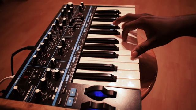 Synth Bass meets Funk - Derick McArthur смотреть онлайн