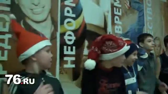 76.ru рассылает новогодние ARTкрытки смотреть онлайн