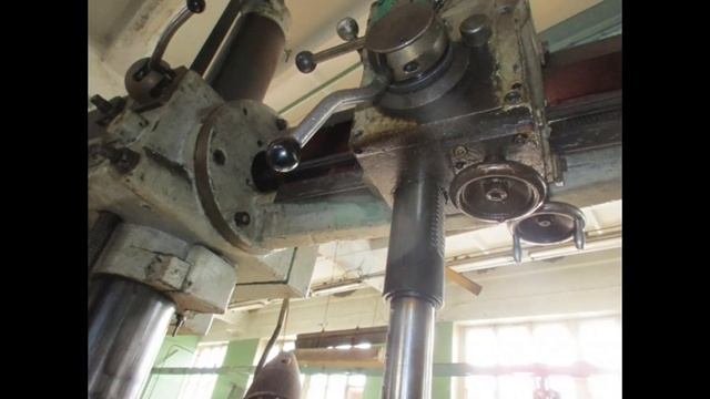 Радиально сверлильные станки производства СССР /|\ USSR Radial Drilling Machines смотреть онлайн