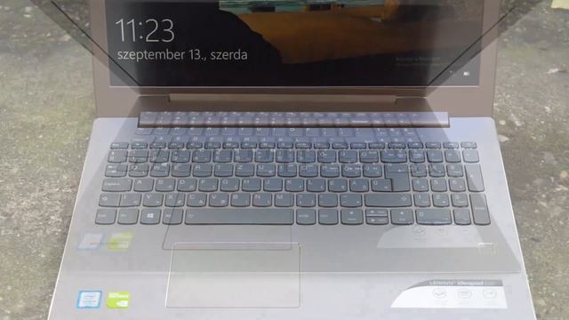 Photos of the Lenovo IdeaPad 520-15IKB | Not A Review! смотреть онлайн