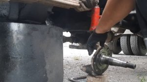 Замена втулок шкворней в полевых условиях. FOTON часть 5