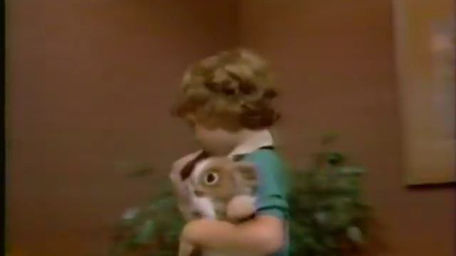 1984 Gizmo the Mogwai from Gremlins plush toy commercial.