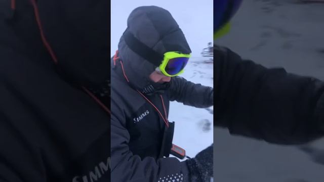 Открытие 2021/2022 рыбинка. Рыбалка на Рыбинском водохранилище. Ловим окуня. смотреть онлайн