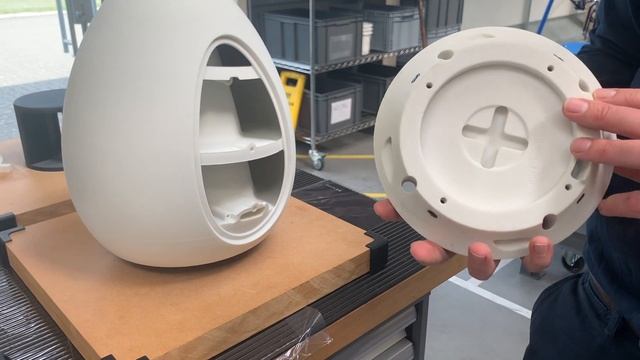 Node Audio Facility Walkthrough: Learn How Hylixa 3D Printed Speakers Are Made смотреть онлайн
