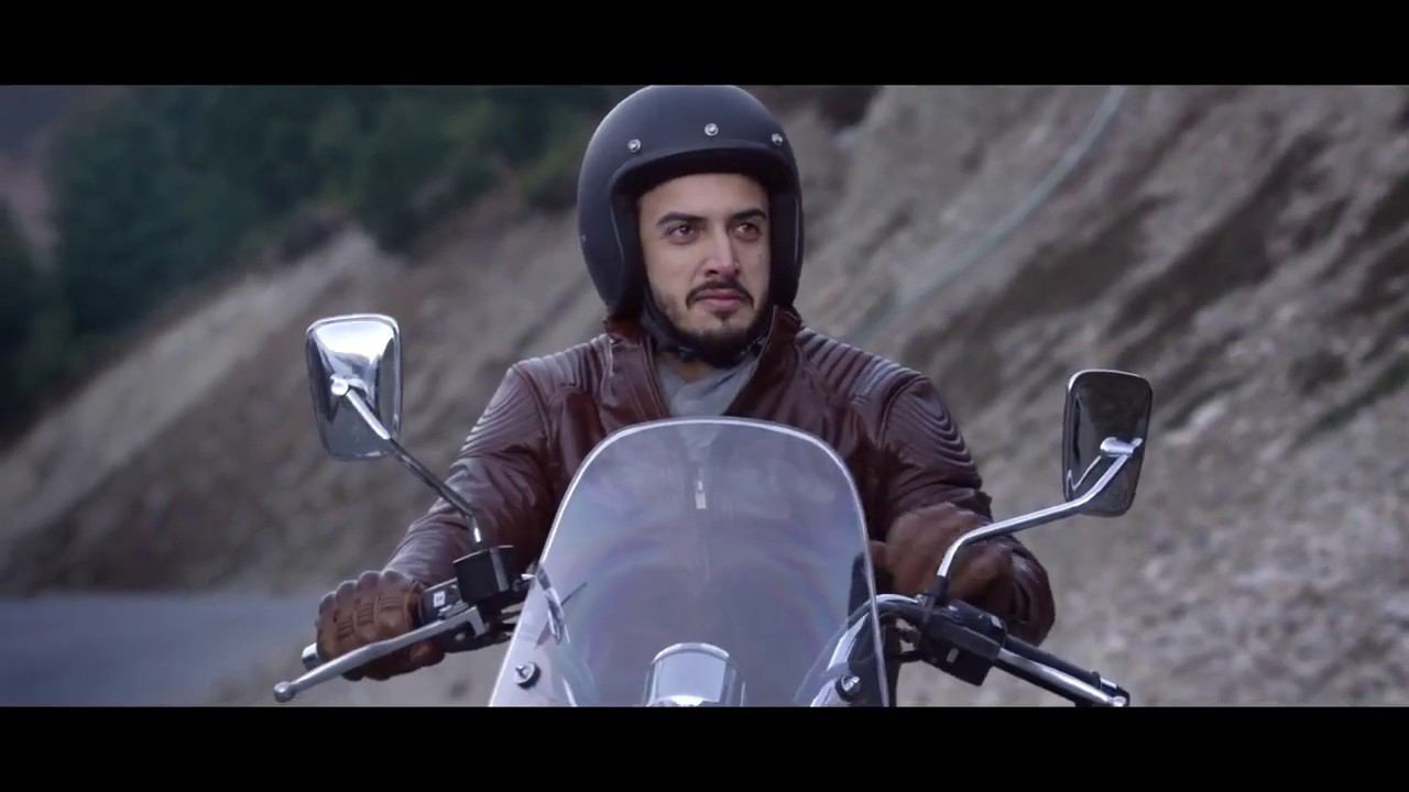 Bajaj Avenger 220 смотреть онлайн