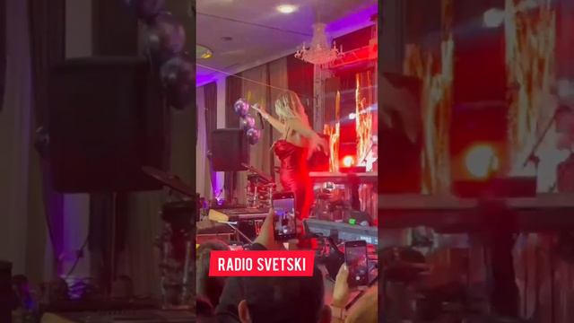 Ceca, Tea Tairovic, Djogani...Pola estrade na ROMSKOM BALU U SKOPLJU! смотреть онлайн