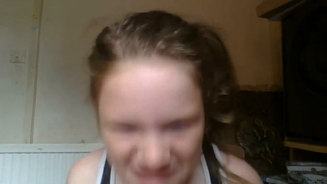 crazy alien girl head banging to rock music смотреть онлайн