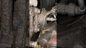 Замена задних тормозных колодок, тормозных дисков Geely Coolray (SX11)