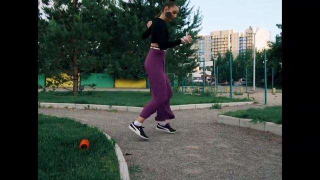 WEart |Tito IHOW| House, Waacking, Hip-Hop Dancer смотреть онлайн