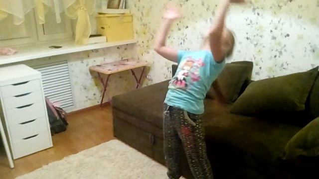 Как научиться делать мостик из положения стоя. смотреть онлайн
