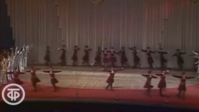 Aqşın Əlizadə, Ṣənlik rəqsi Акшин Ализаде Азербайджанский танец. Хореограф Гахраман Насиров. смотреть онлайн