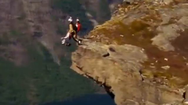 Base Jumping смотреть онлайн