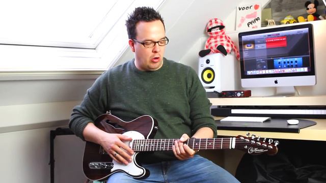 Vox Humana Rosewood Telecaster Thinline | Kinman 60s Custom pickups | Vox AC15C1 смотреть онлайн