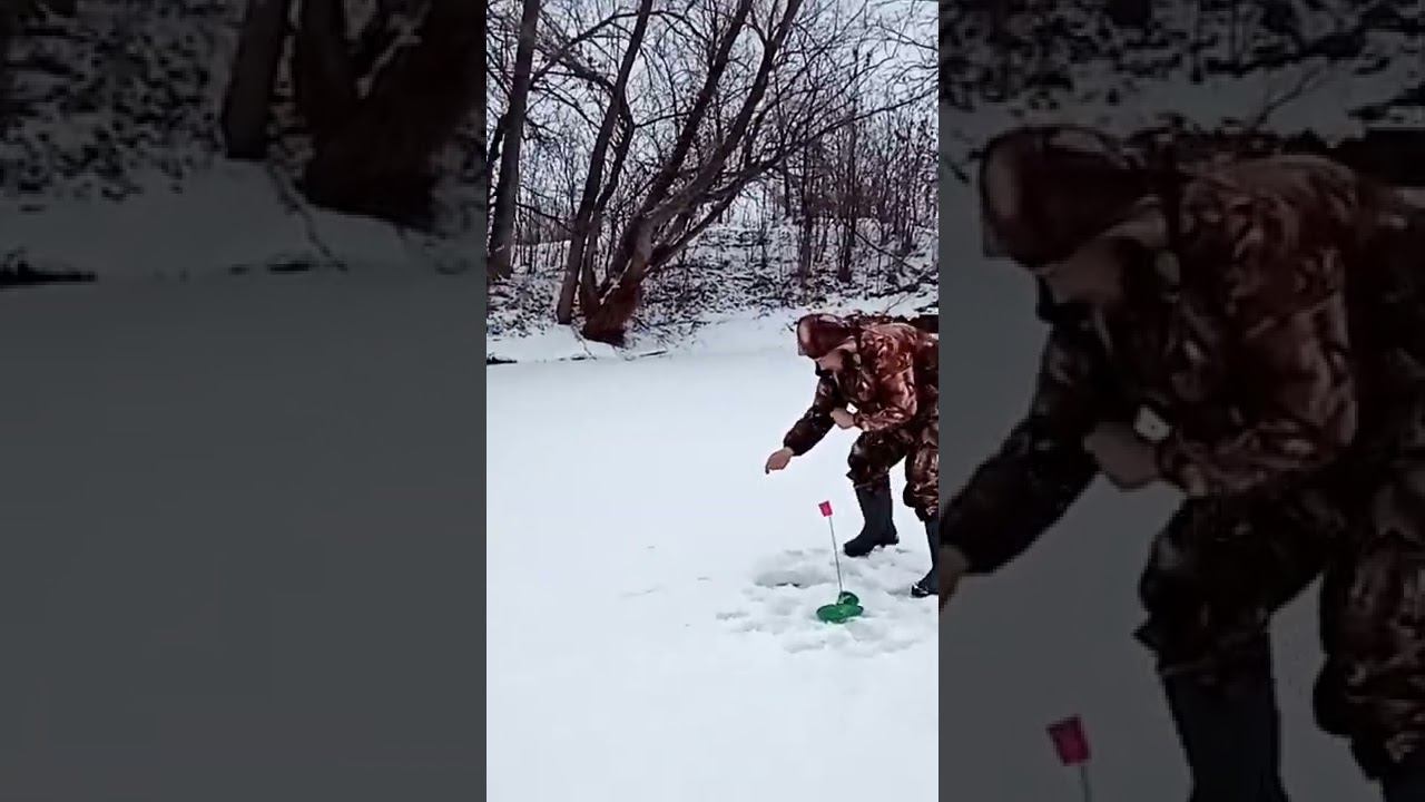 щукарь на жерлице зимой Pike Winter Fishing