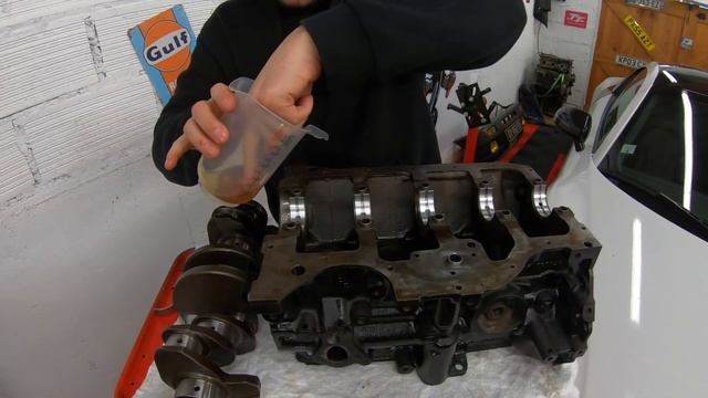 Place au vilebrequin de la R5 Alpine Turbo ? смотреть онлайн