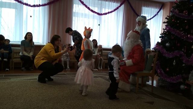 Новогодний утренник в детском саду 2019 Бобруйск смотреть онлайн
