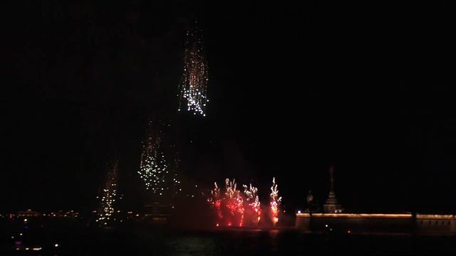 Фестиваль огня в День рождения Санкт-Петербурга смотреть онлайн