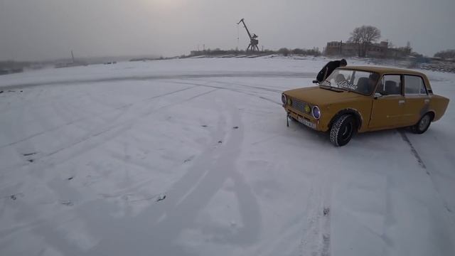 Dorirolla (ep.4) Мотор Nissan в Toyota! Дрифт по городу на Mark II или на "Жигах" по треку? смотреть онлайн