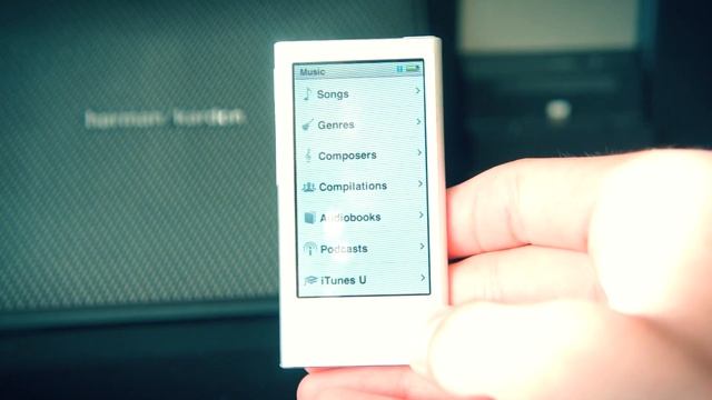 Аудиодедушка современных Apple Watch. Nostalgia Video... смотреть онлайн