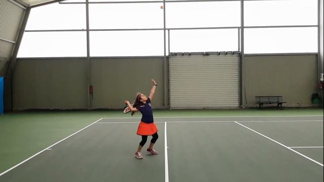 BEYENE D. 1ère balle de service vue de côté смотреть онлайн