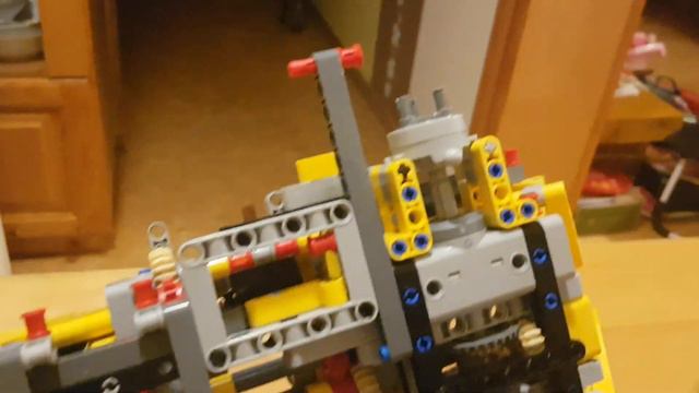 Problem kalibracji LEGO 42131 смотреть онлайн