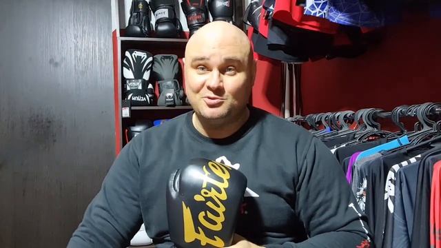 Боксерские перчатки Fairtex BGV-19 смотреть онлайн