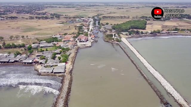 Objek Wisata Pantai Glayem Indramayu смотреть онлайн