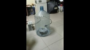 Очень простая сушилка любого филамента. Идеальна для PET пластика. Соберет даже школьник!