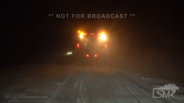 01-06-22 Lynden, WA - Lowland Winter Storm - Vehicles Stuck on Snow Drifted Roads смотреть онлайн