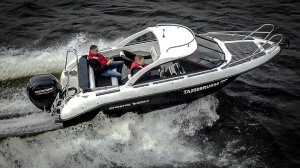 Катер Phoenix 600ht (СПЭВ) Пол-кабины + каюта + финский пластик. Обзор