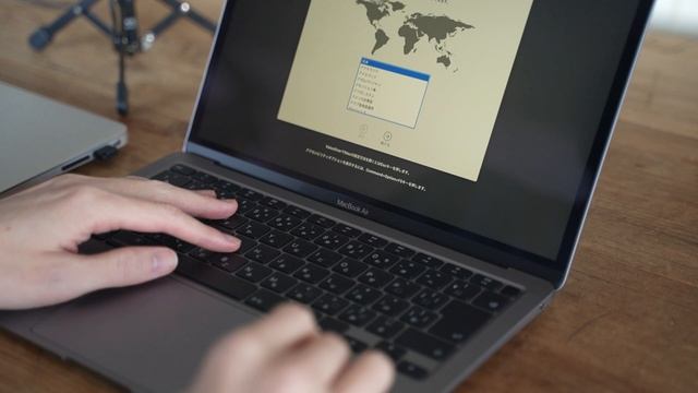 【MacBookAir2020】訳あって中古インテル版を購入 | おすすめアクセサリ紹介 смотреть онлайн