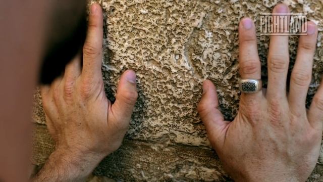 Boxing, Judaism, and Sobriety: Kid Yamaka's Path to Redemption смотреть онлайн
