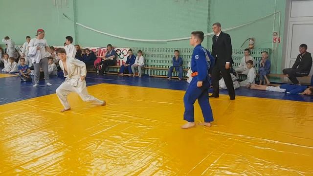 Рак Артём на турнире по дзюдо в Наровле 11.05.19. смотреть онлайн