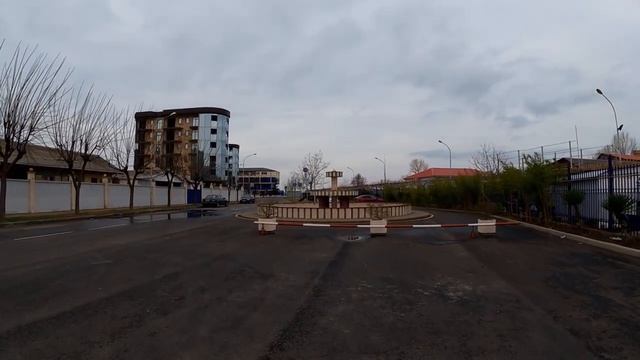 ул.Багратиона. и как "Поросята" кормят кошек или откуда у нас мусор????ЛАЗАРЕВСКОЕ СЕГОДНЯ?СОЧИ. смотреть онлайн