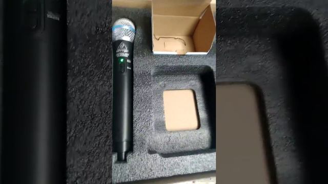 Behringer - ultralink ULM302MIC смотреть онлайн