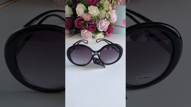 Очки FENDI