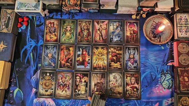 Что он думает о Вас сегодня? Его мысли о Вас сегодня????? смотреть онлайн