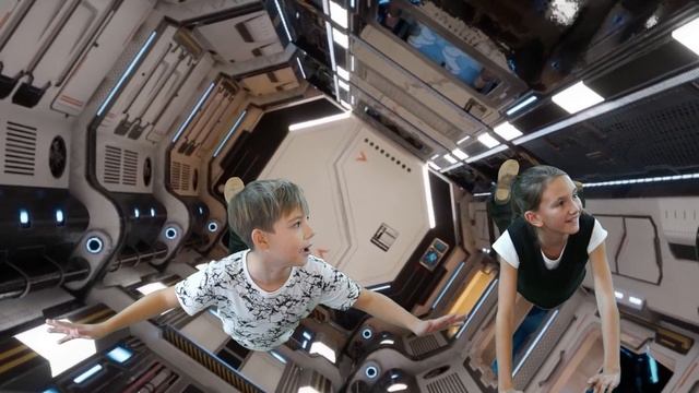 Саша и Платон в невесомости смотреть онлайн