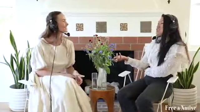 Conscious City Guide Founder Mel Nahas gives YOG Talks some love смотреть онлайн