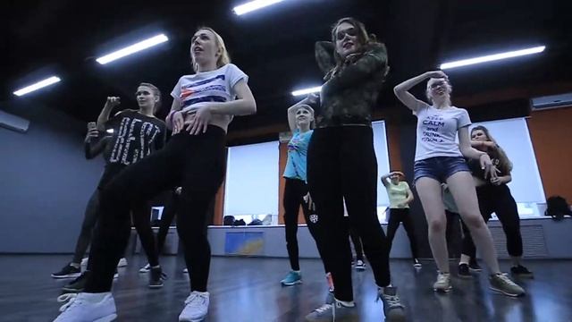 Reggaeton boom inetsive // Olya BamBitta// RaD station смотреть онлайн